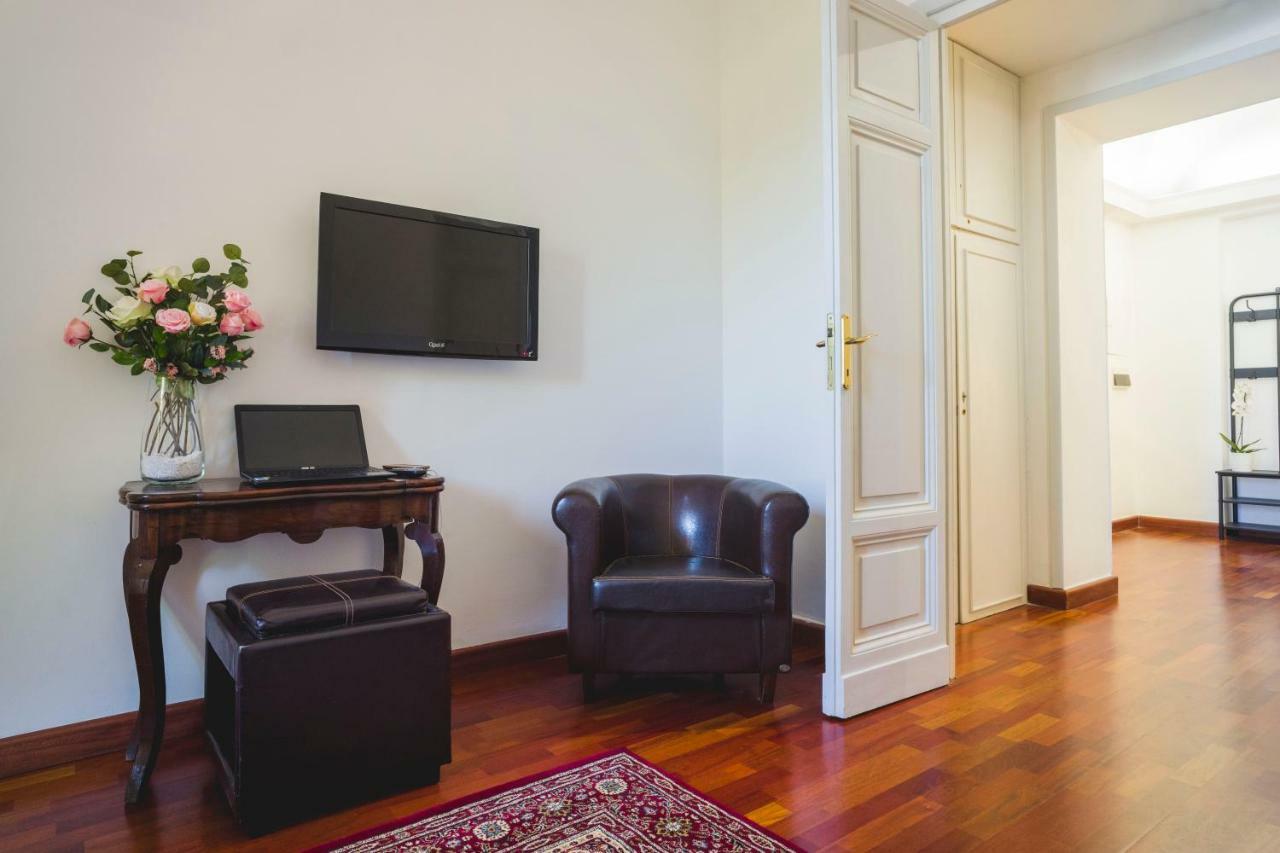 Leonardo Suite Navona Rom Exteriör bild